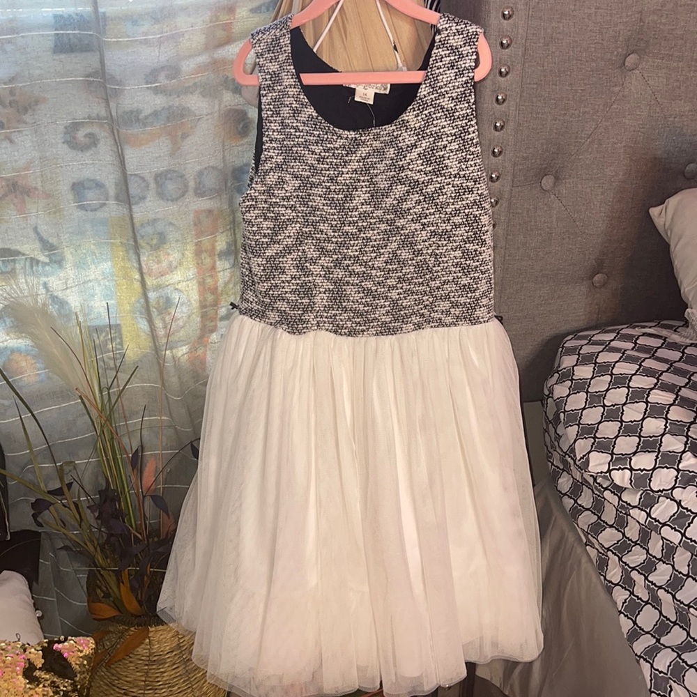knitworks , white & size 14 in girls